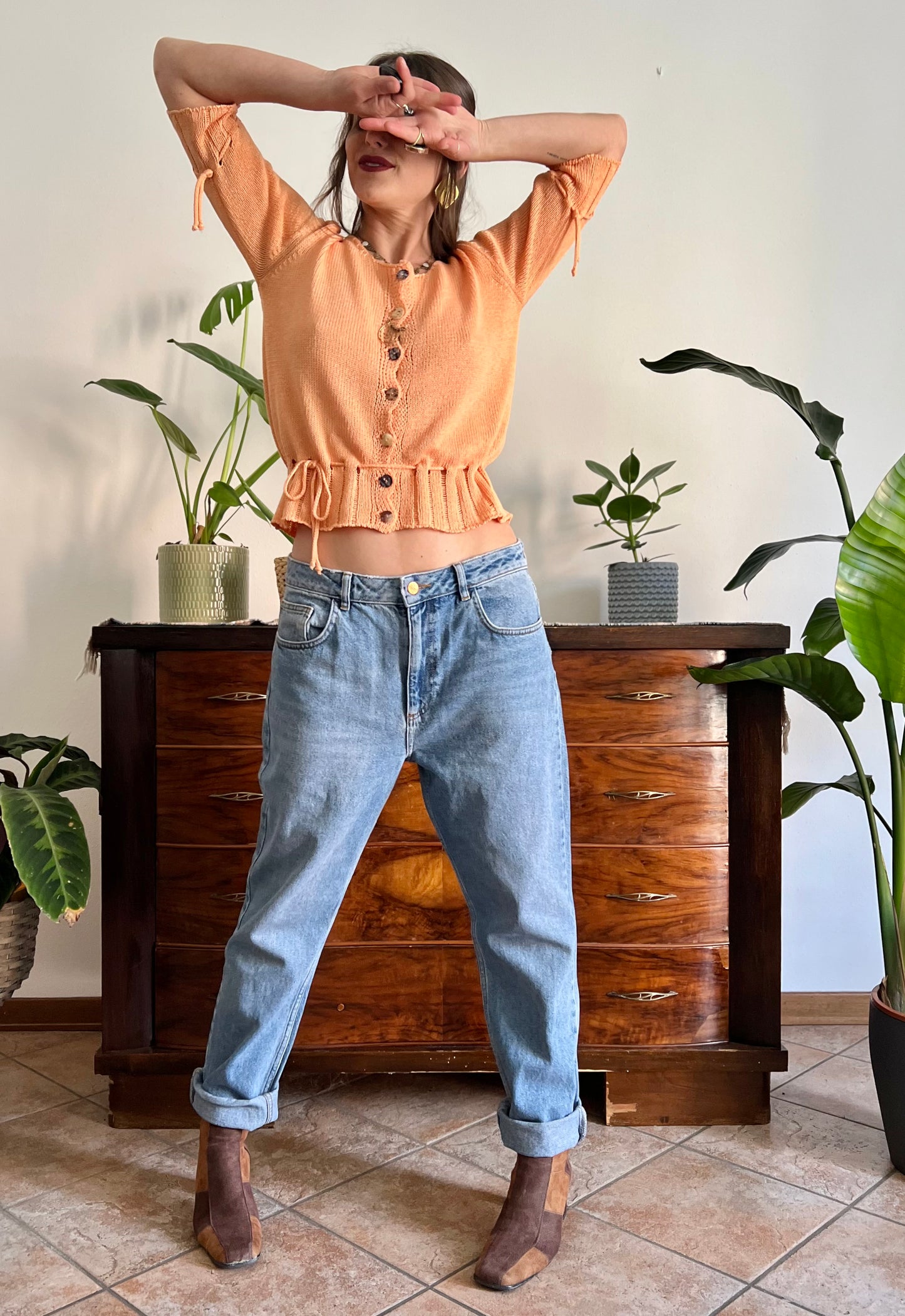 Light blue wash boyfriend fit jeans