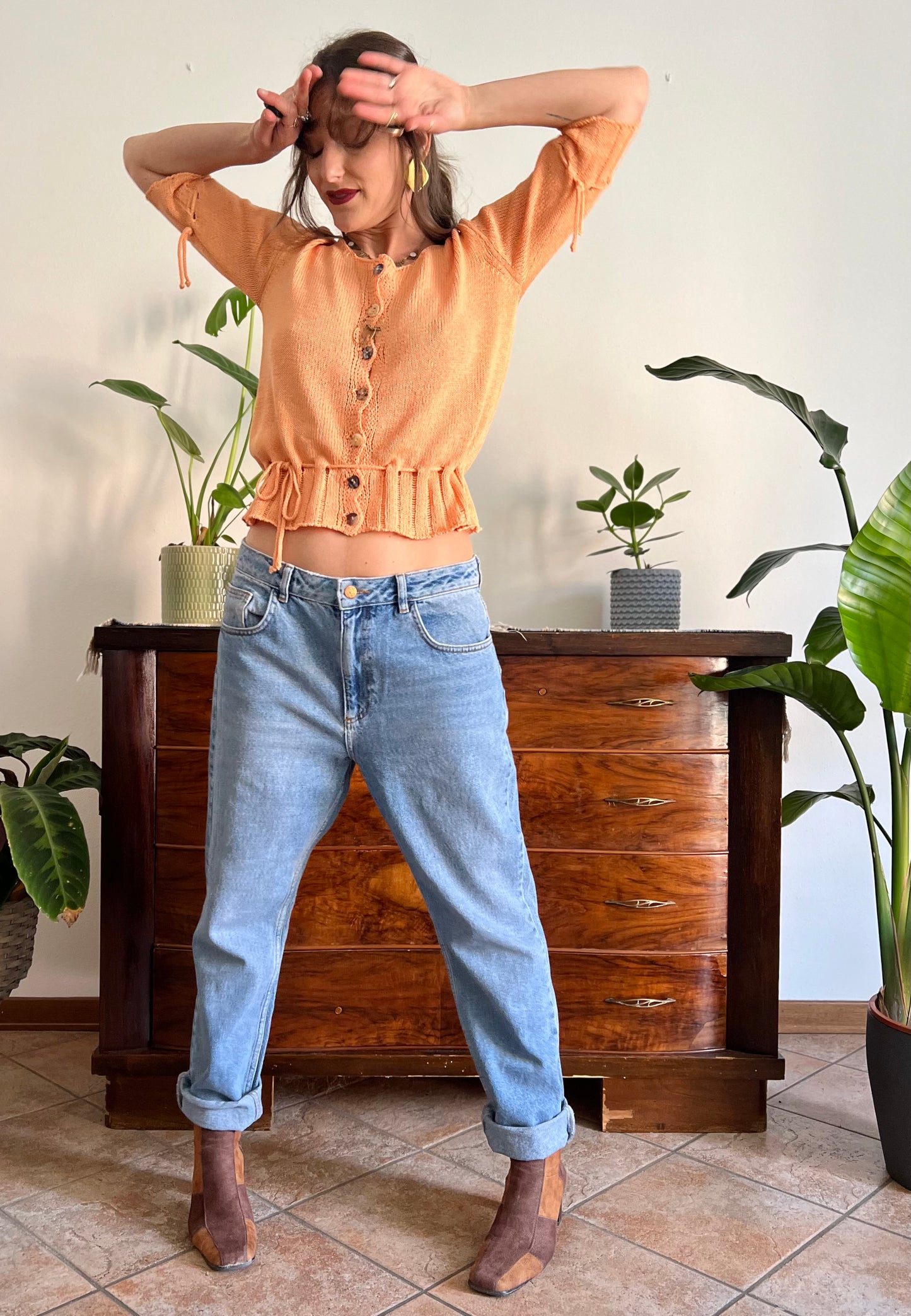 Light blue wash boyfriend fit jeans