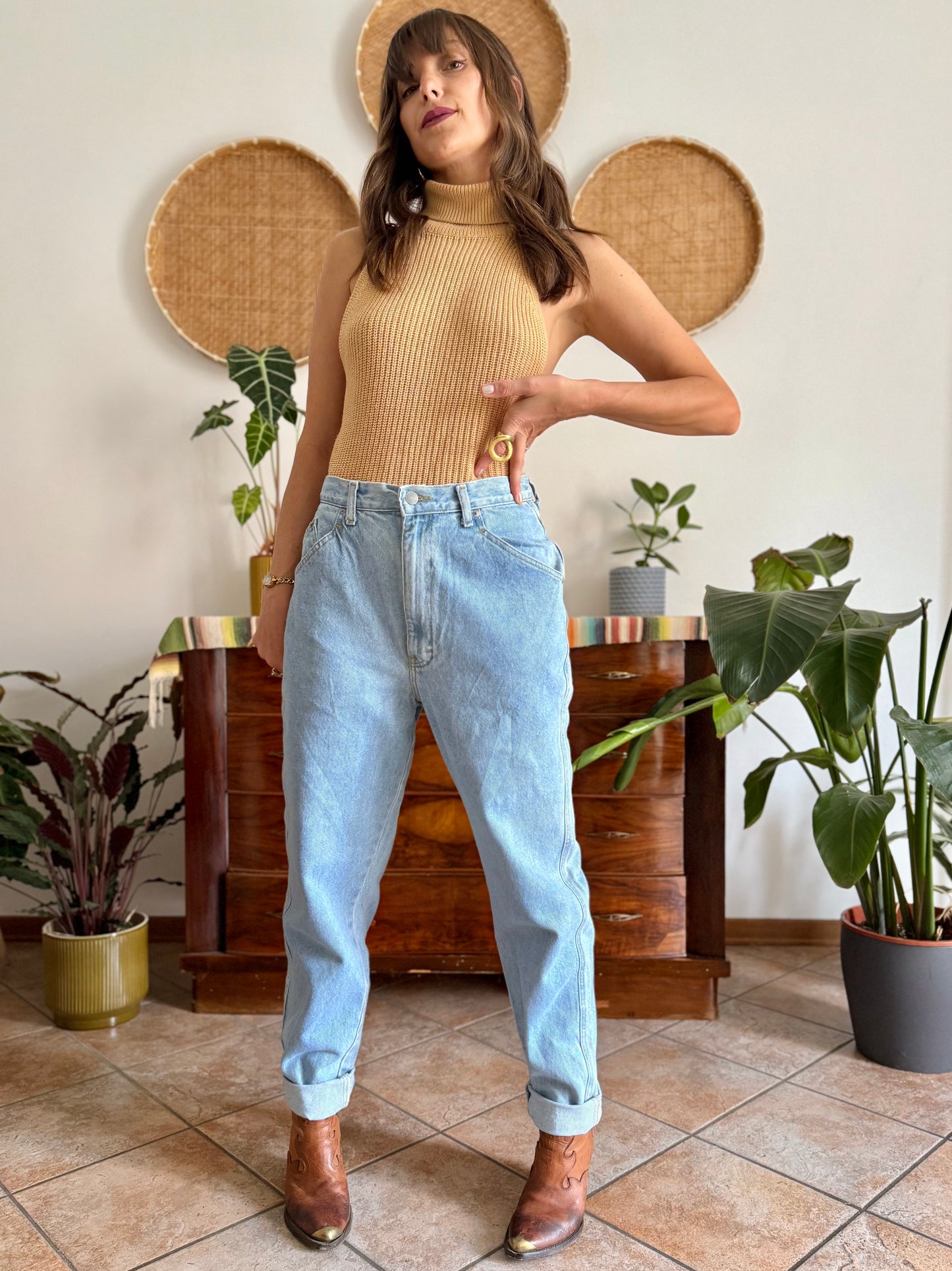 1990's vintage light wash high waisted jeans