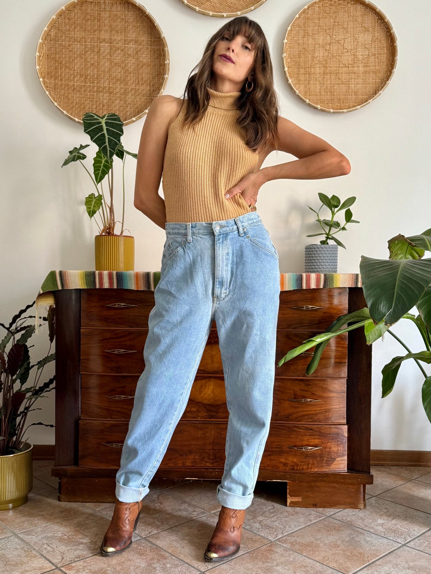 1990's vintage light wash high waisted jeans