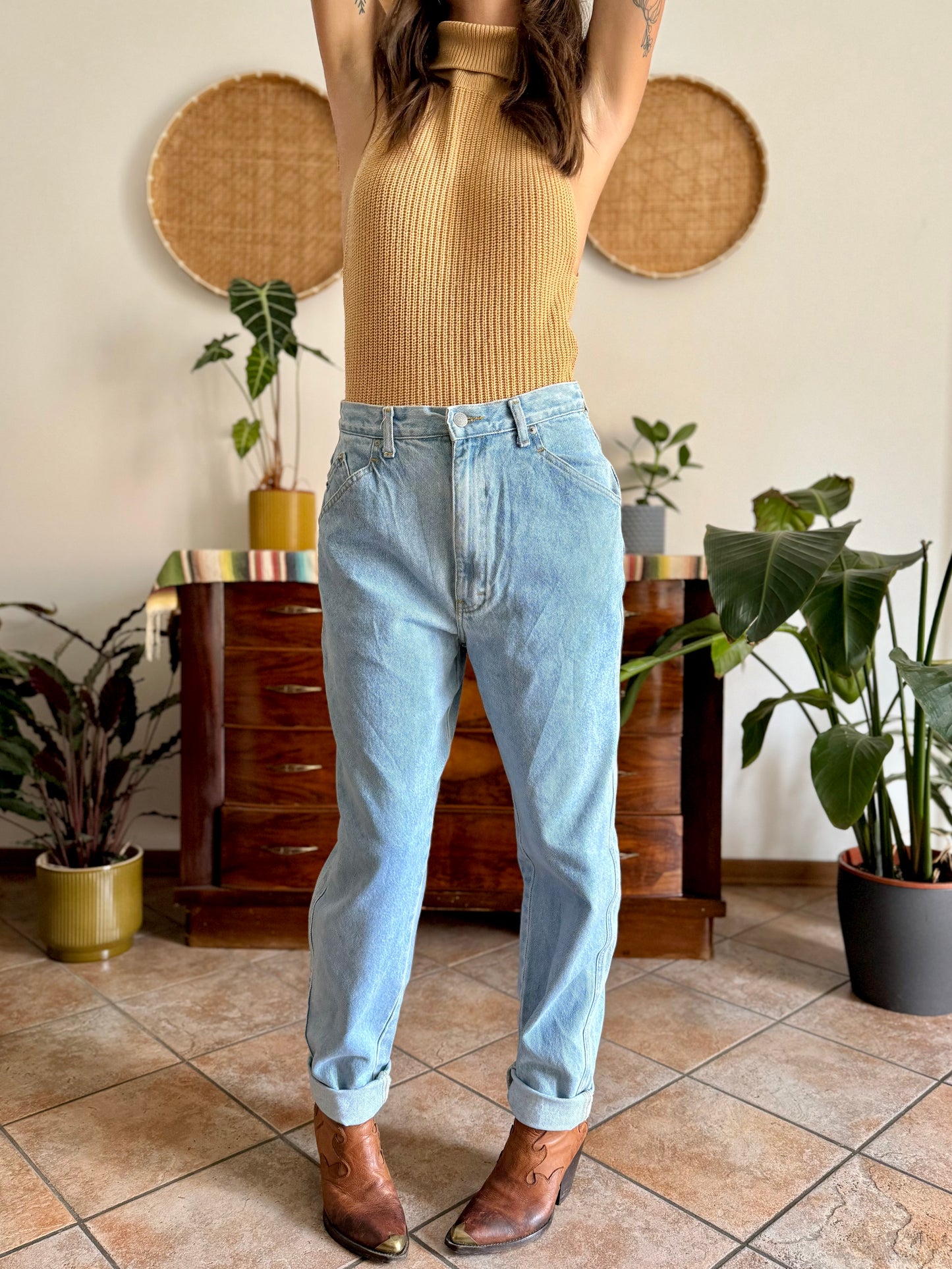 1990's vintage light wash high waisted jeans