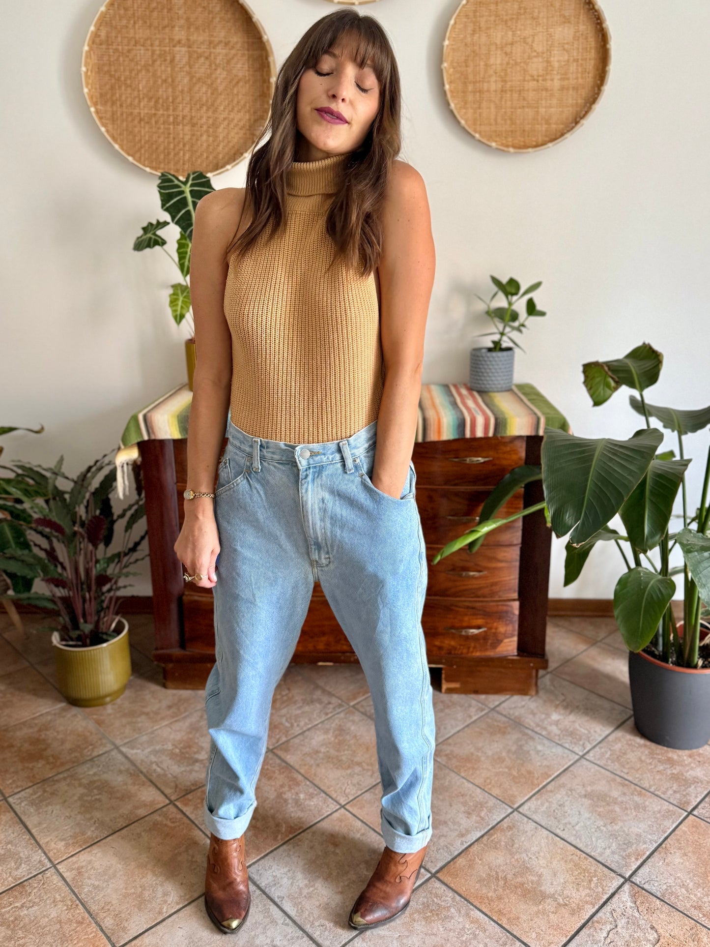 1990's vintage light wash high waisted jeans