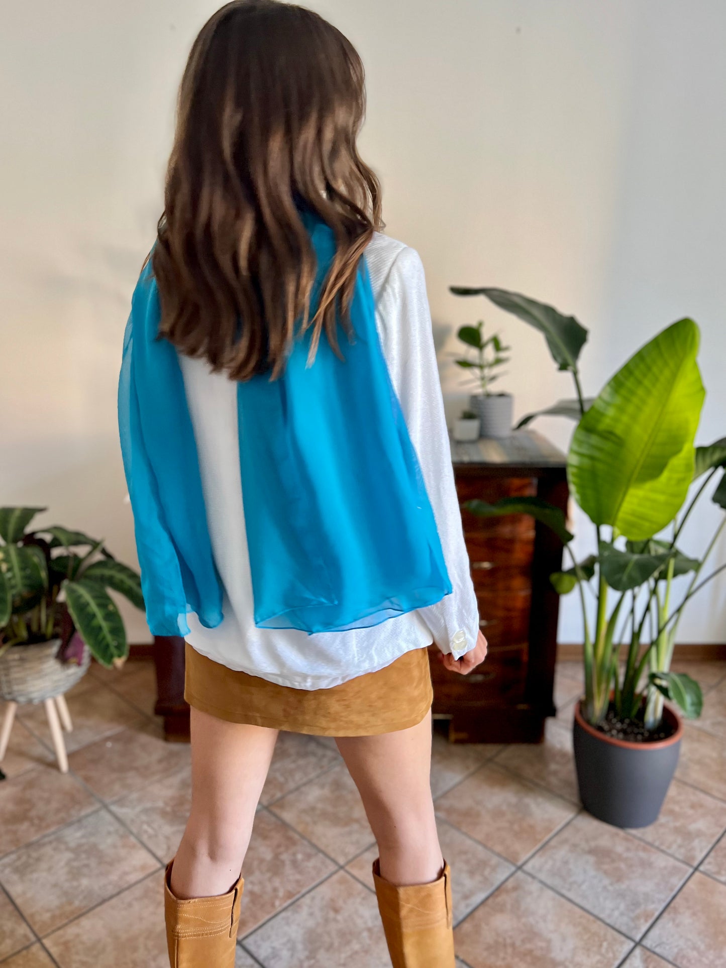 1970's vintage turquoise blue sheer scarf