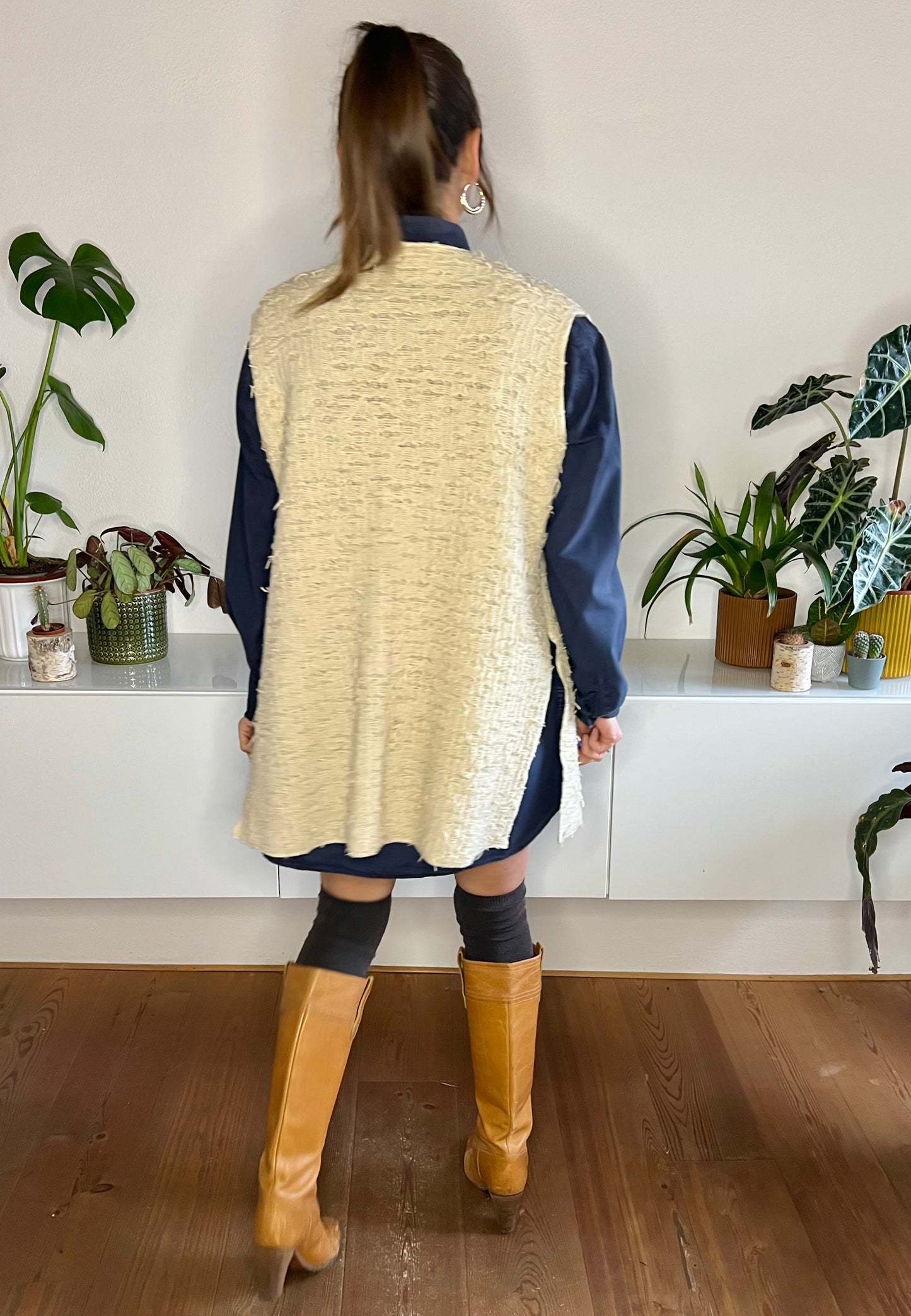 1970's vintage oversize textured knit cream vest with mother of pearl button