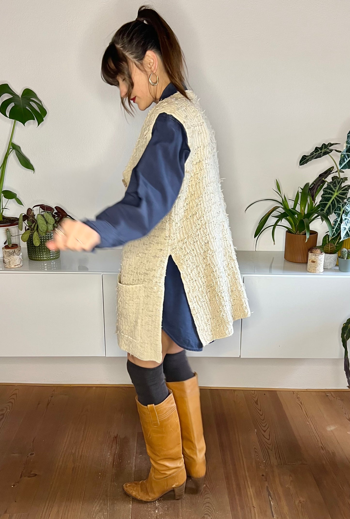 1970's vintage oversize textured knit cream vest with mother of pearl button