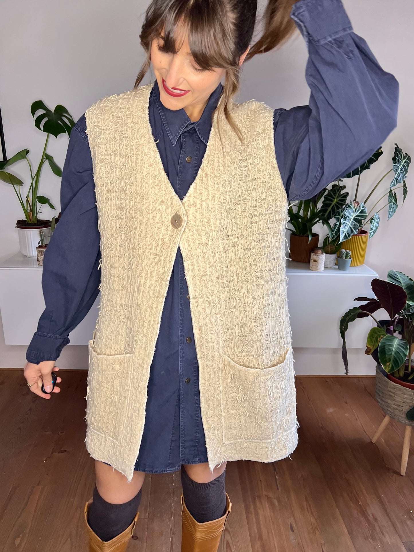 1970's vintage oversize textured knit cream vest with mother of pearl button