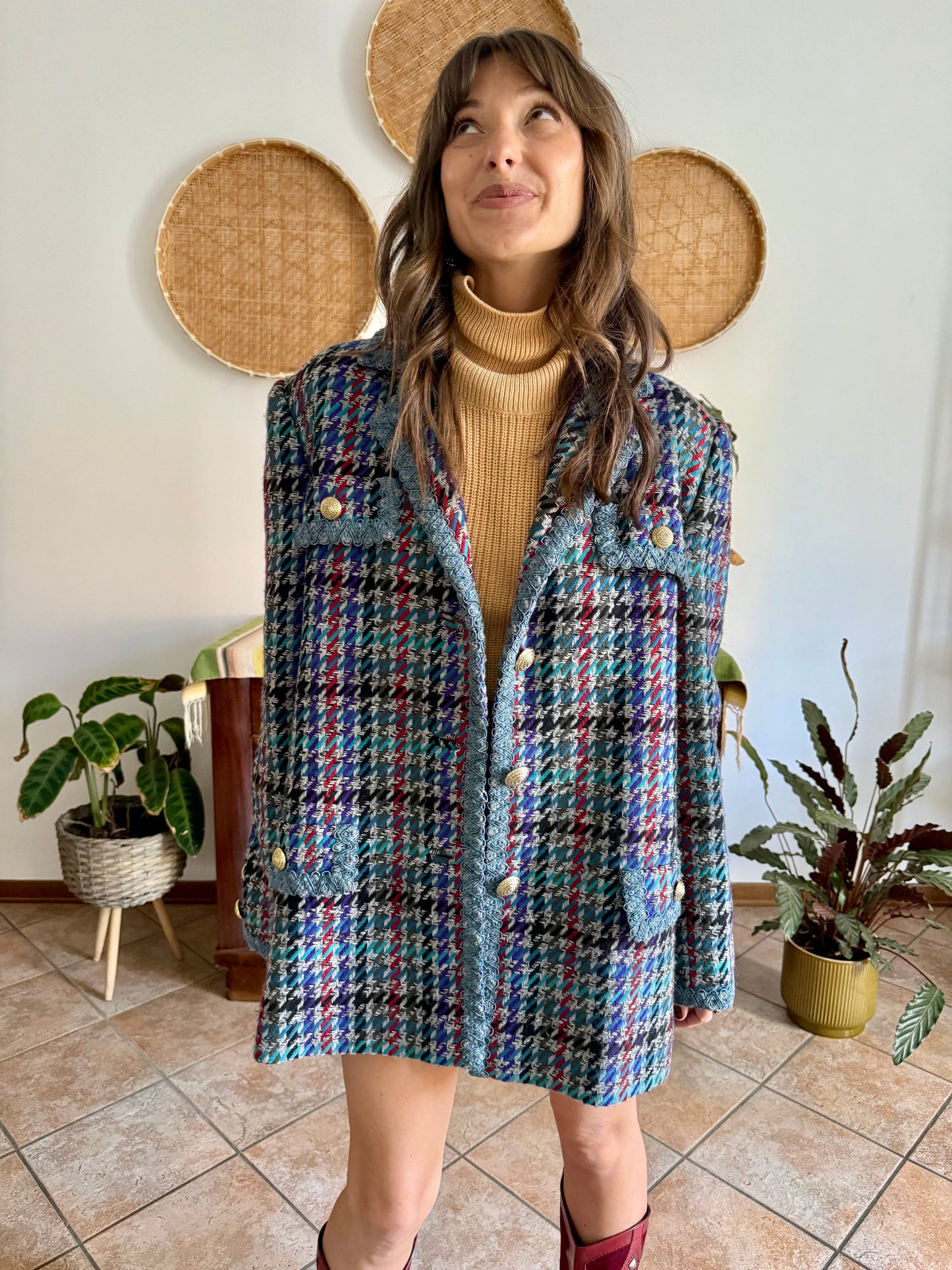 1970's vintage oversize wool blue, turquoise, and grey houndstooth plaid coat