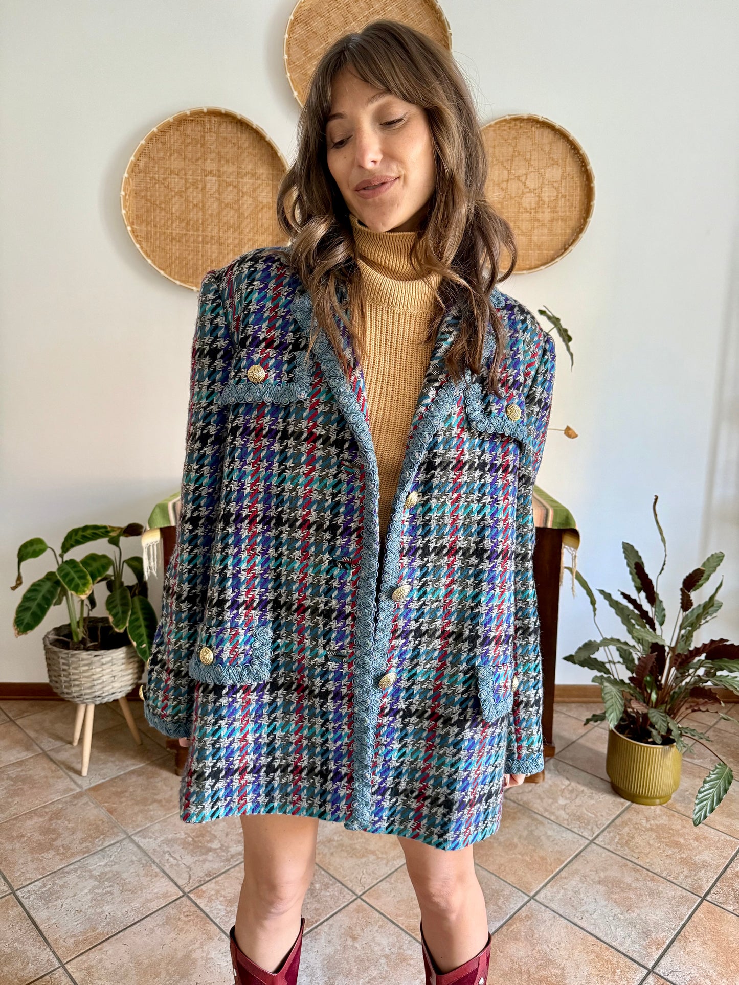 1970's vintage oversize wool blue, turquoise, and grey houndstooth plaid coat