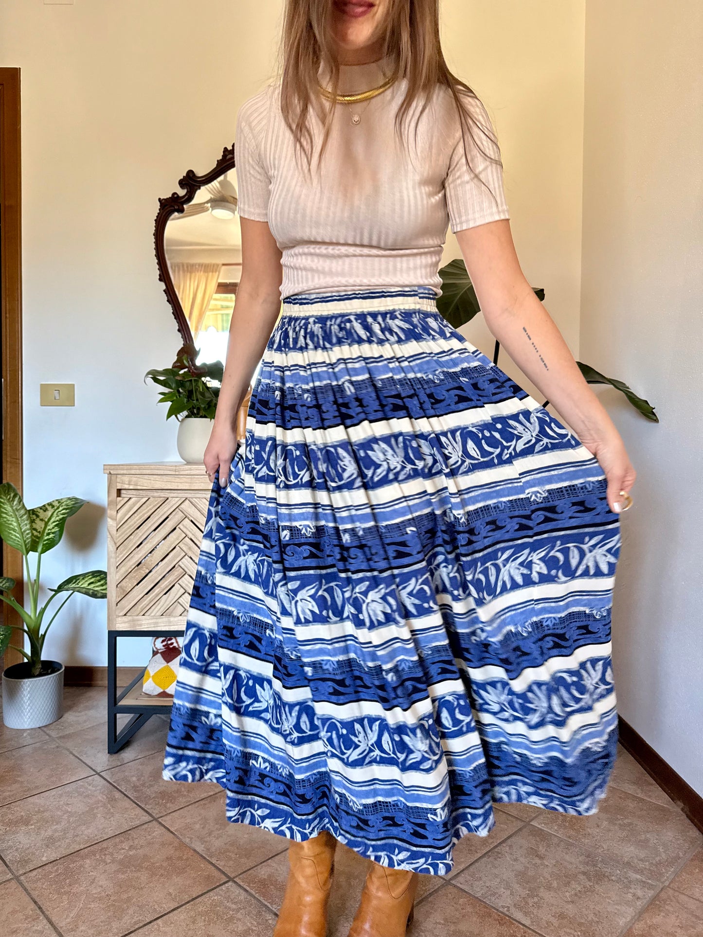 1990’s vintage blue and cream floral stripped maxi skirt