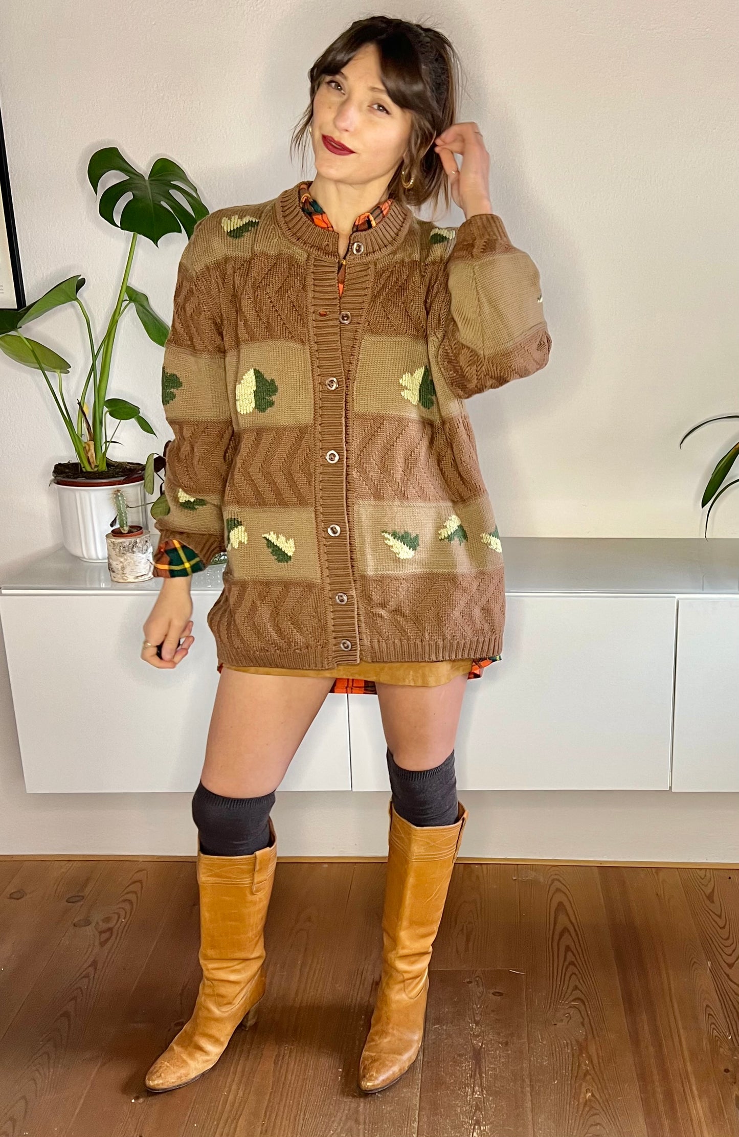 1970's vintage oversize tan trip knit cardigan with green leaf knit pattern