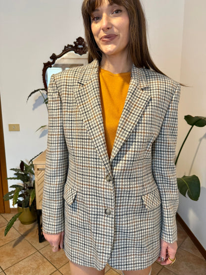 1970s vintage oversize cream, grey and tan houndstooth plaid wool blazer