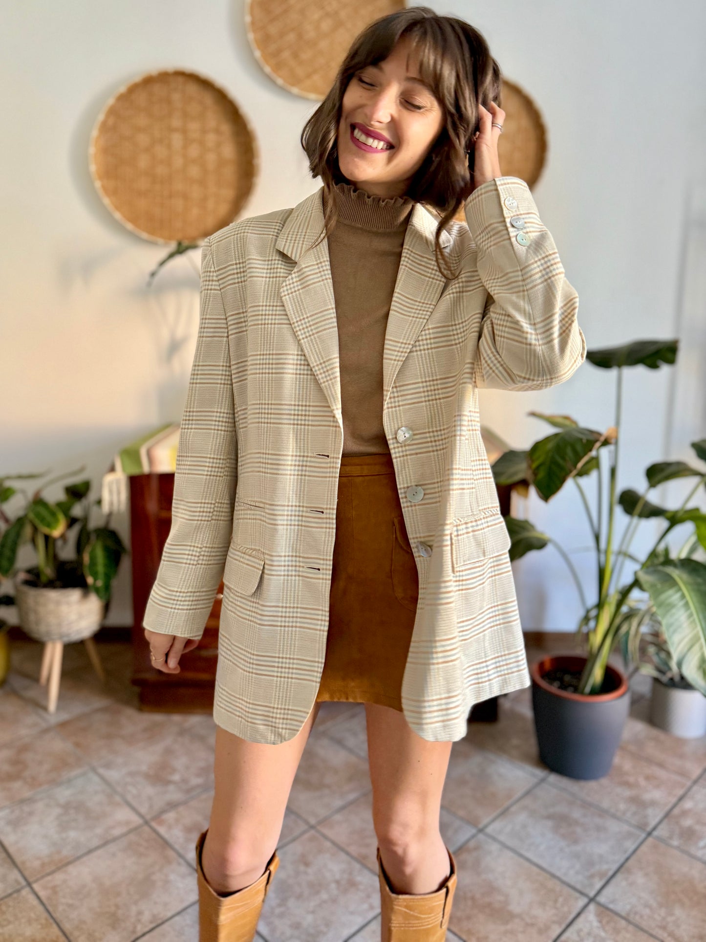 1970’s vintage wool cream, grey and tan plaid wool blazer with oversize mother of pearl buttons