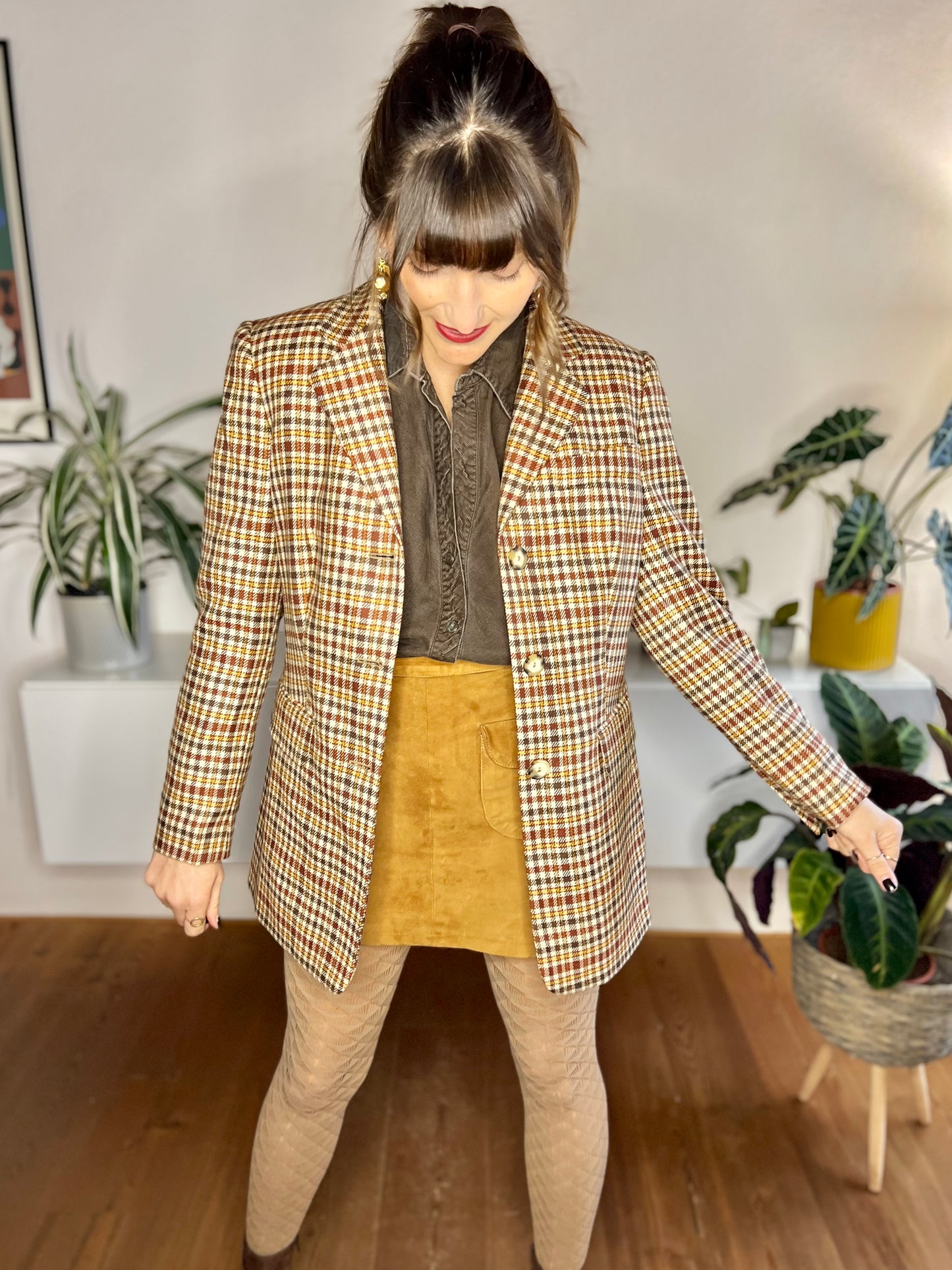 1970's vintage burgundy and brown oversize plaid wool blazer