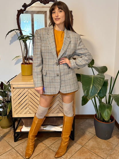 1970s vintage oversize cream, grey and tan houndstooth plaid wool blazer