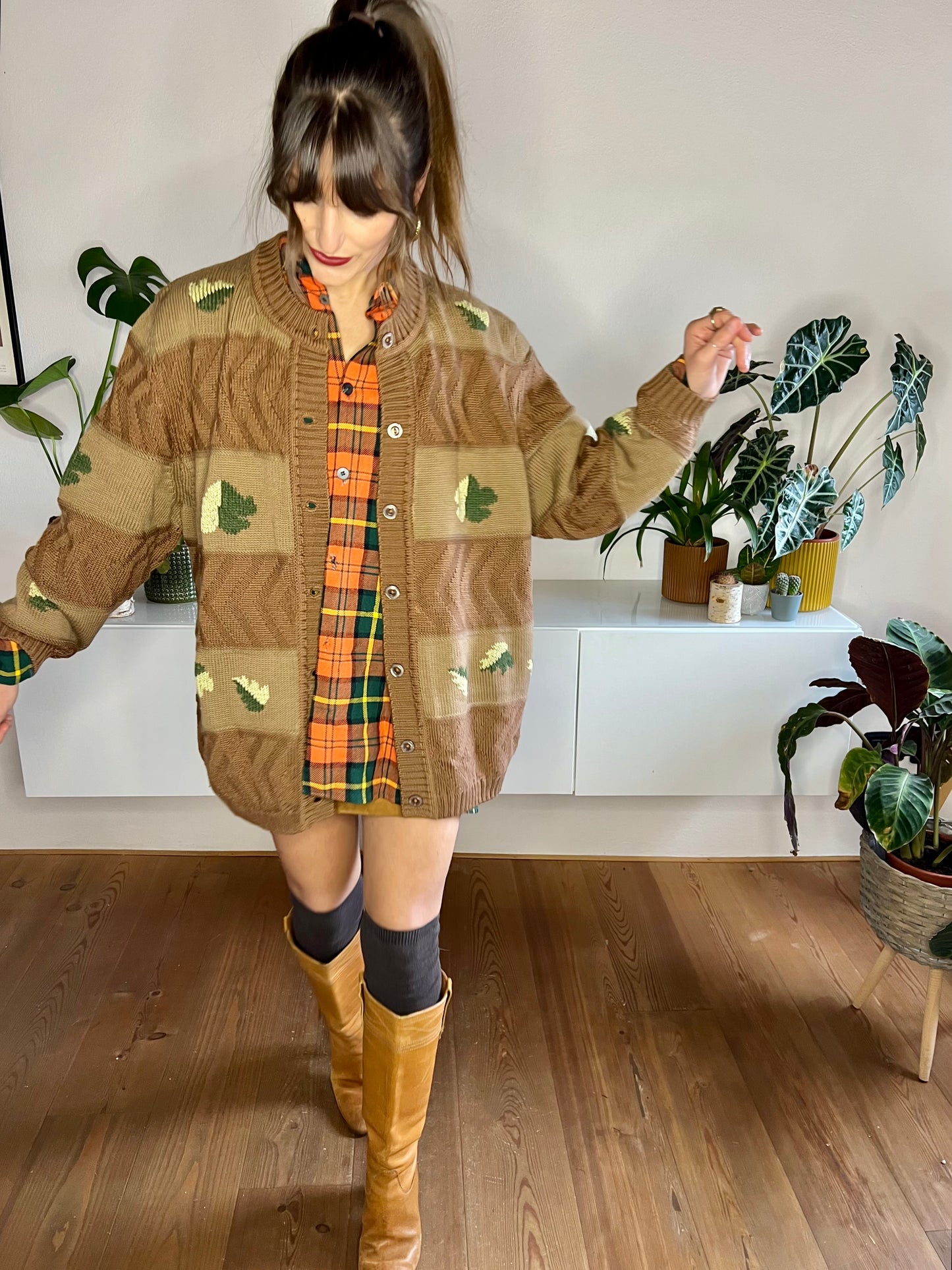 1970's vintage oversize tan trip knit cardigan with green leaf knit pattern