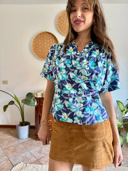 1970’s vintage turquoise, blue and lilac floral print blouse with mother of pearl broach closure