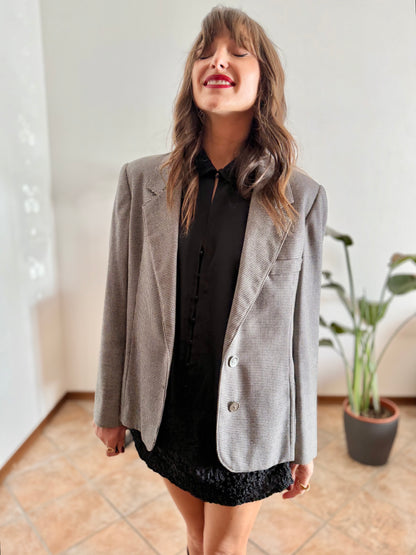 1970's vintage black and cream houndstooth wool blazer with mother of pearl buttons