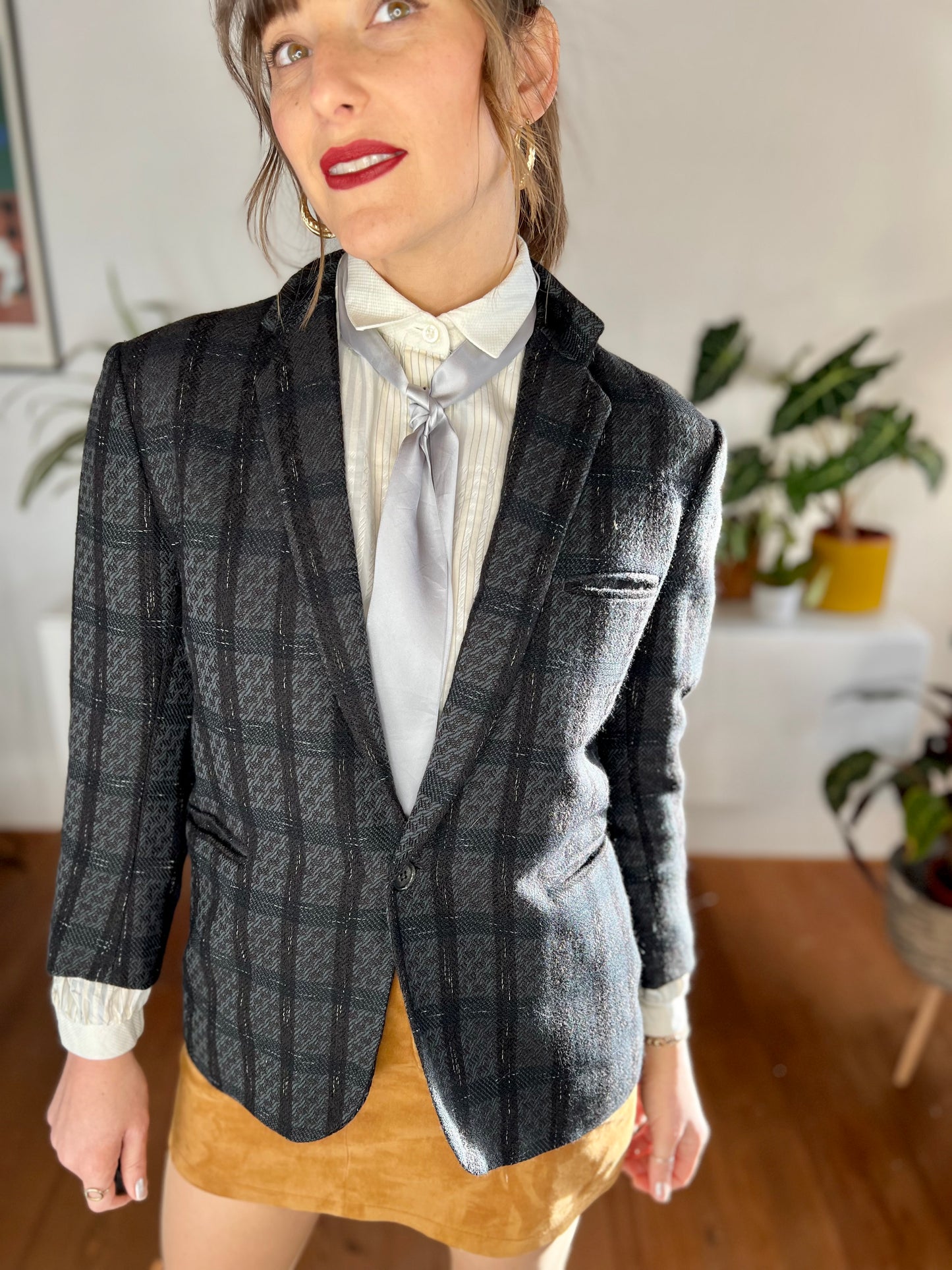 1970's black and blue tailored wool plaid blazer