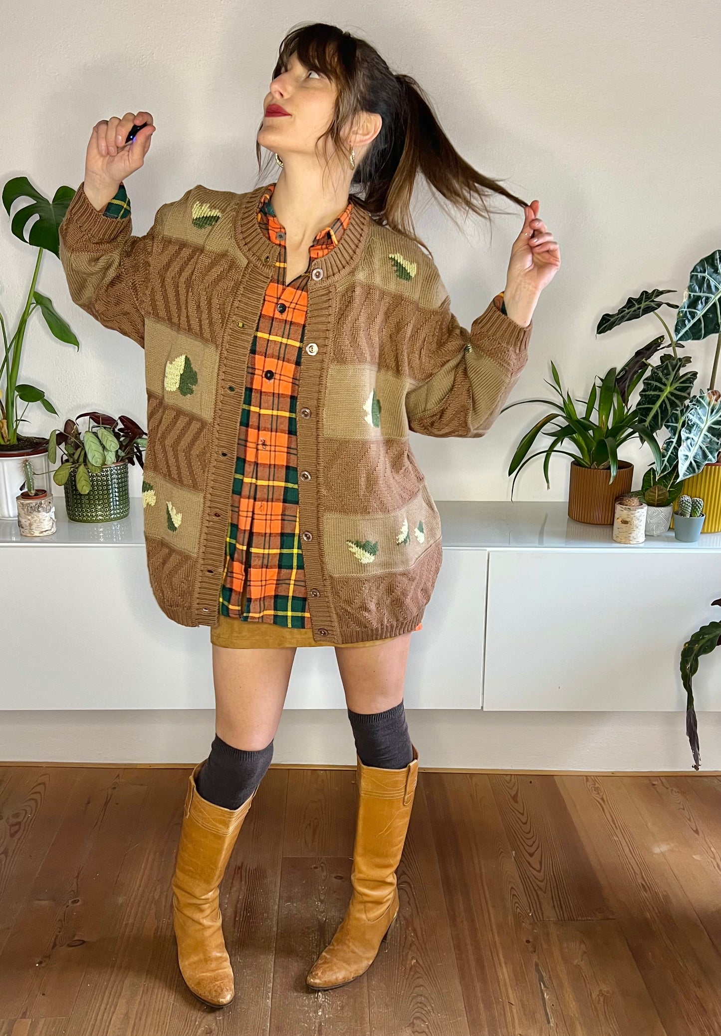1970's vintage oversize tan trip knit cardigan with green leaf knit pattern