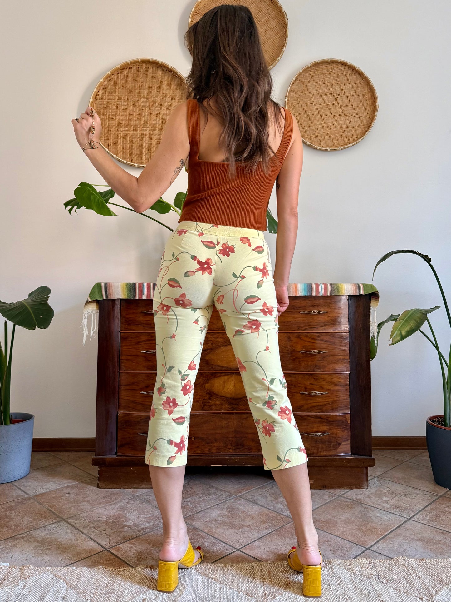 1990's vintage yellow and orange floral capri pants