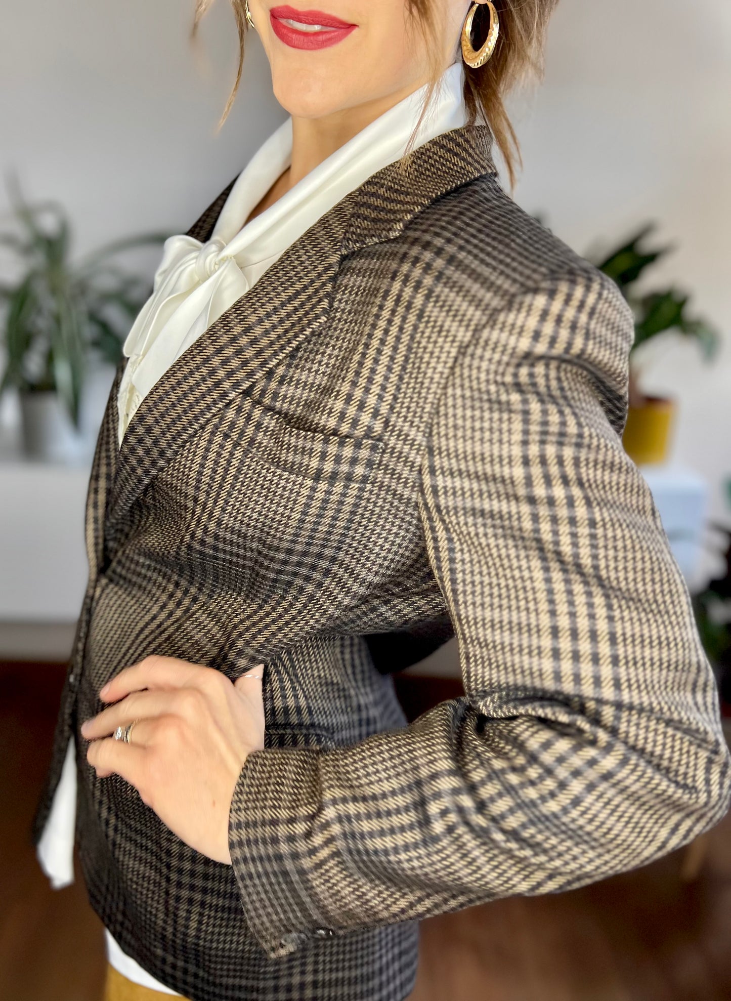 1970's vintage chocolate brown and blue cashmere blend plaid blazer