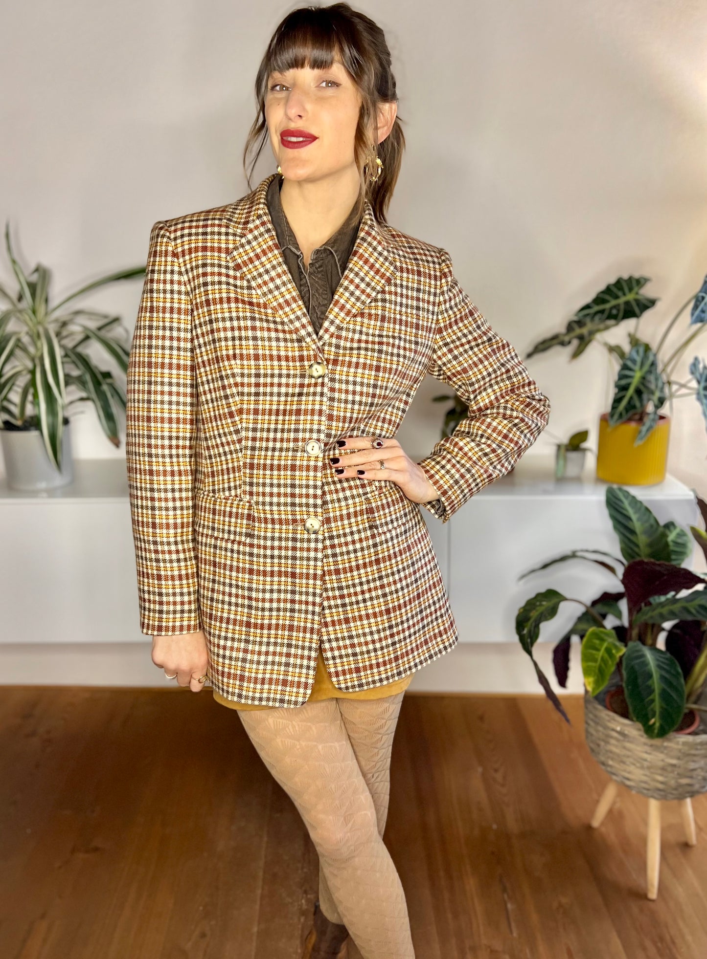 1970's vintage burgundy and brown oversize plaid wool blazer