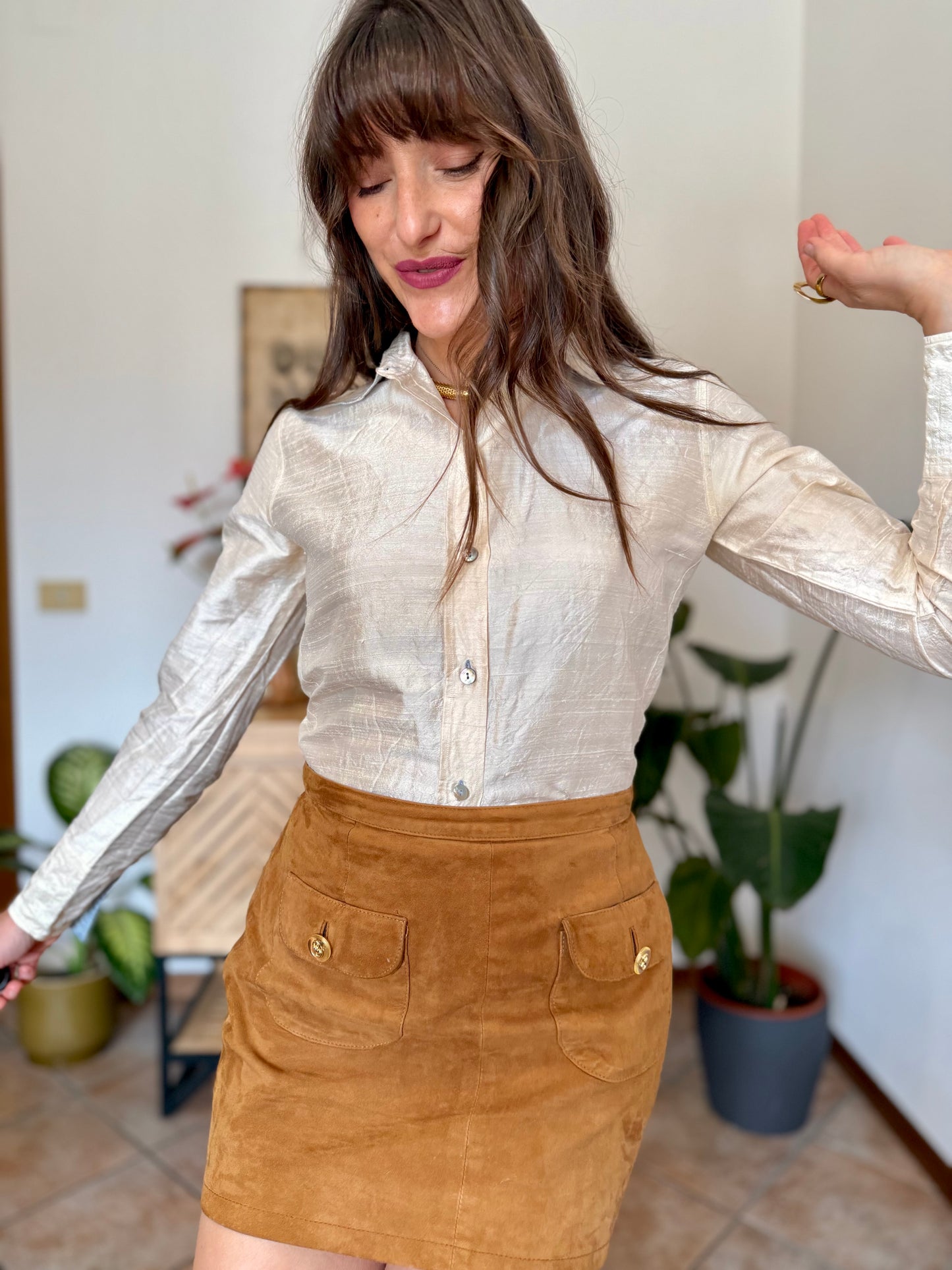 1990’s vintage cream raw silk textured blouse with mother of pearl buttons