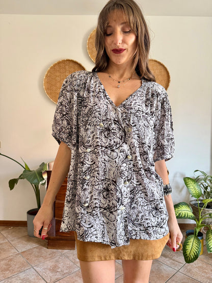 1970’s vintage black and light grey oversize paisley blouse