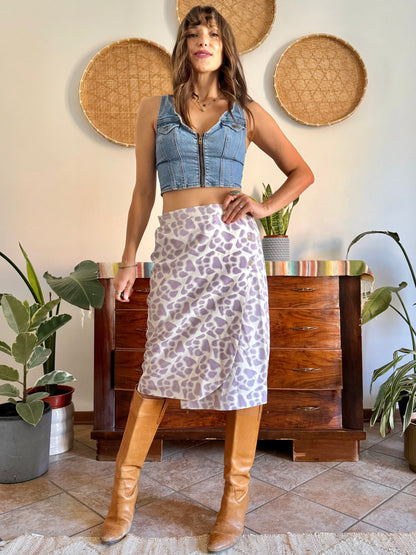 1970's vintage lilac and cream raw silk animal printed midi skirt