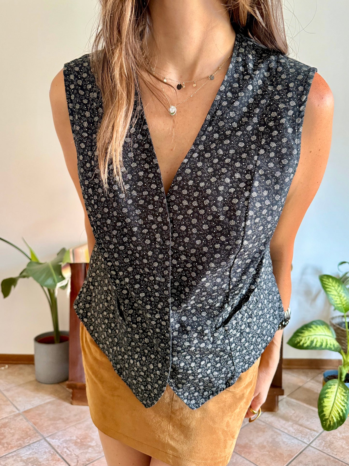 1970’s vintage black cotton vest with white floral print