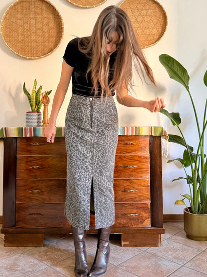 1970’s vintage dark grey animal print denim midi skirt