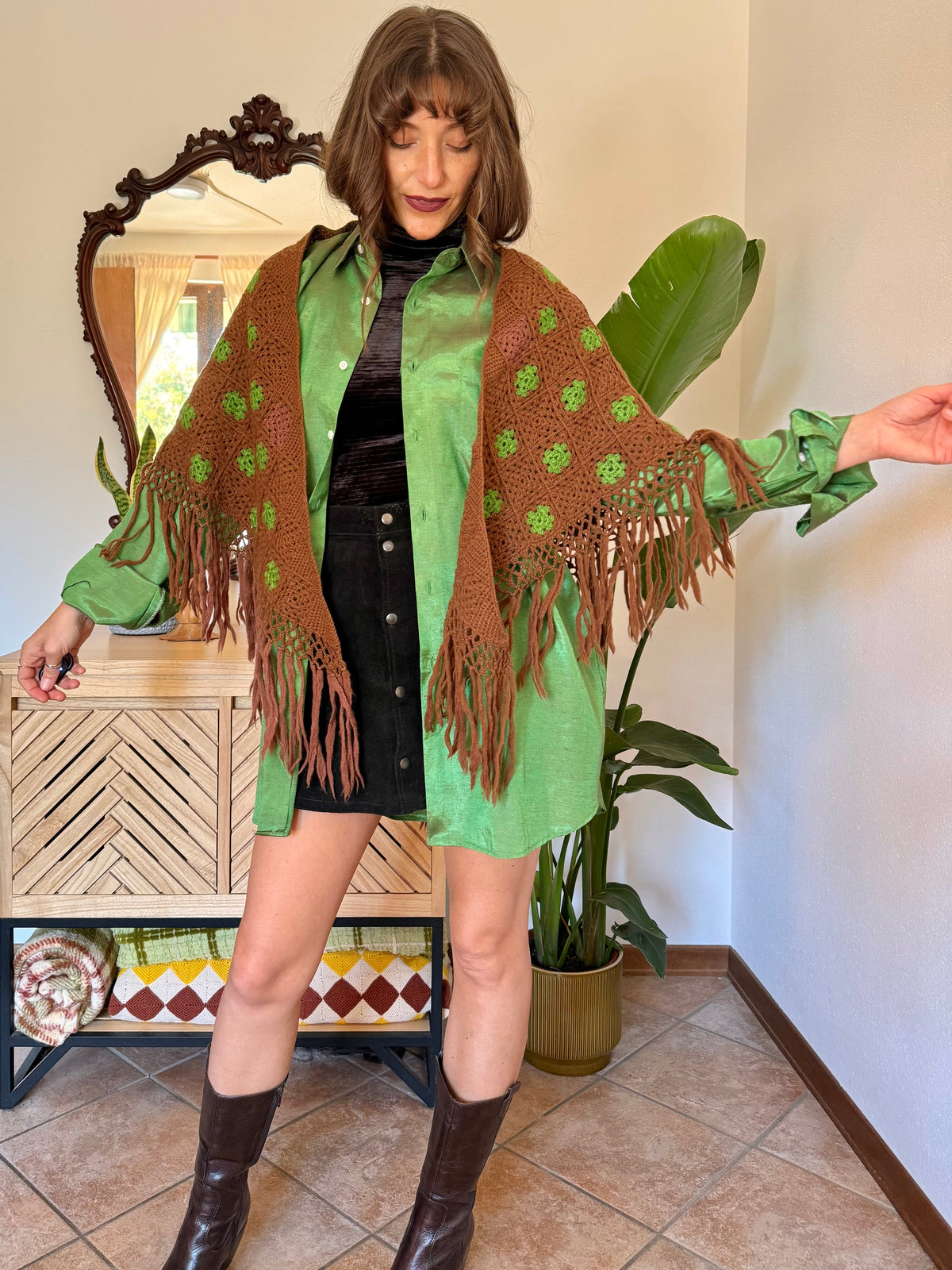 1970’s vintage chocolate brown and green knit shawl with fringe trim