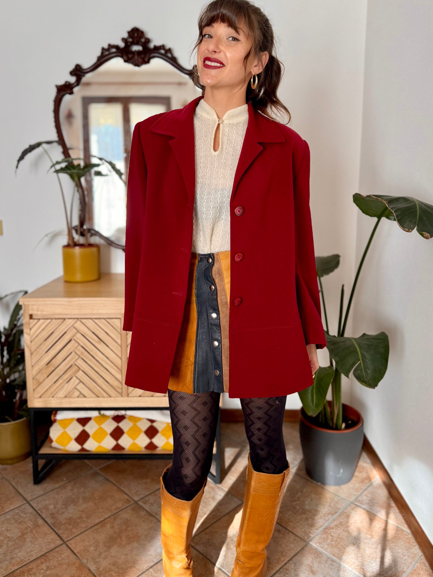 1970’s vintage oversize dark cherry red blazer with stitched detailing