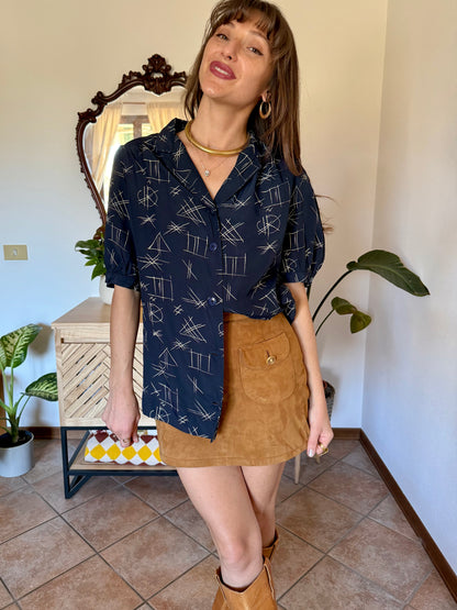 1970’s vintage navy blouse with cream abstract geometric brush stroke print