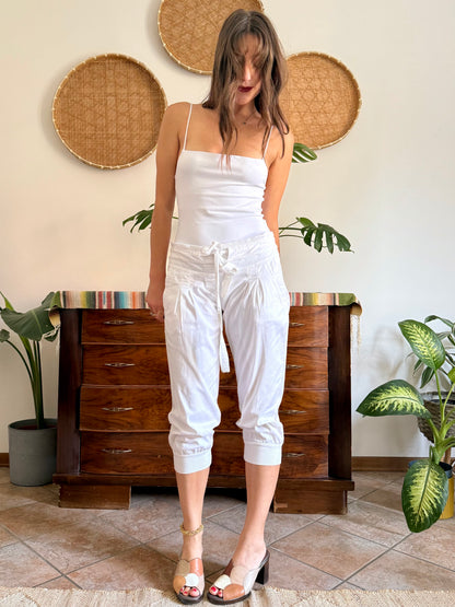 Y2K vintage white cotton low waisted capri pants