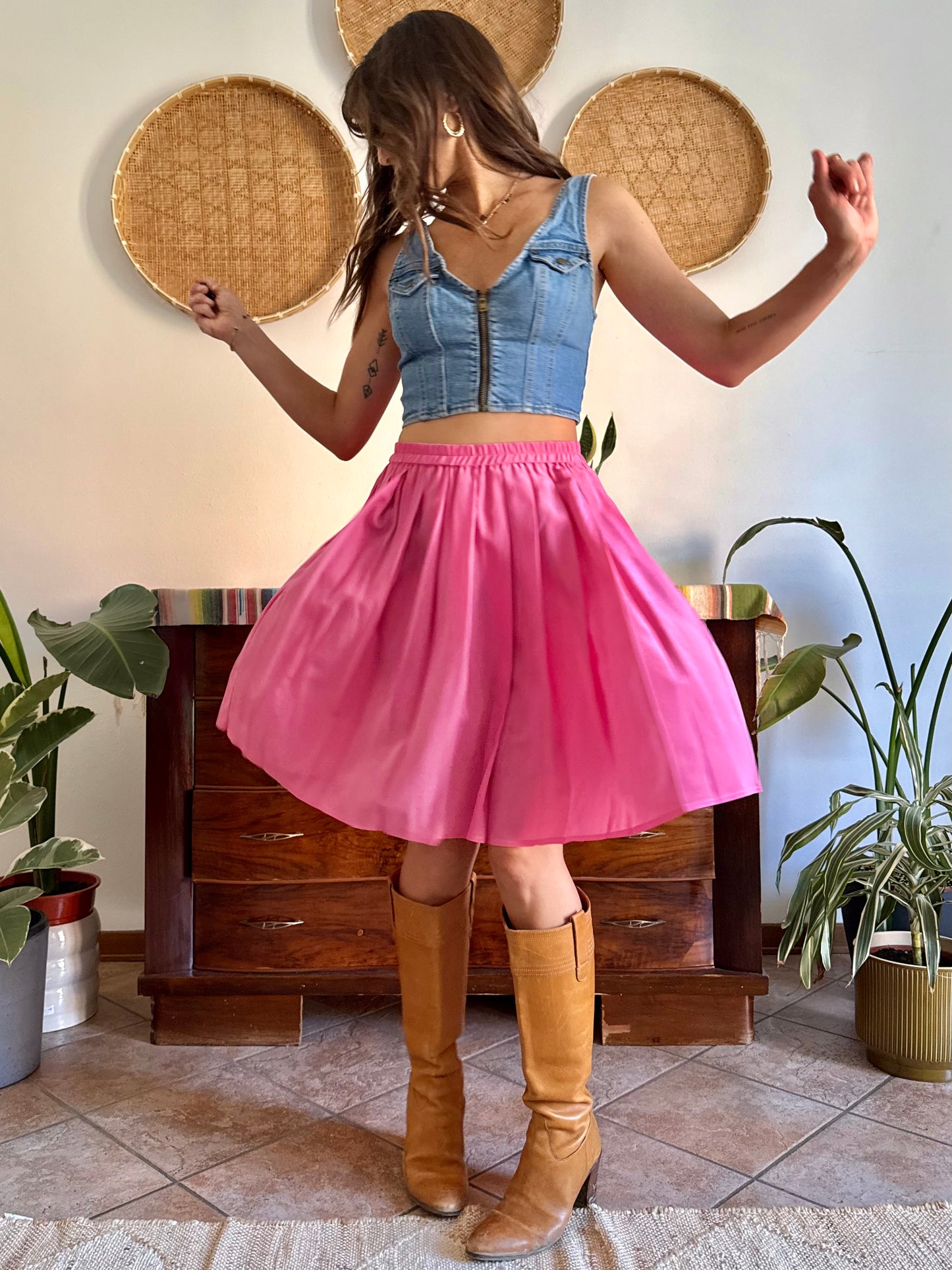 1970’s vintage pink silk pleated skirt