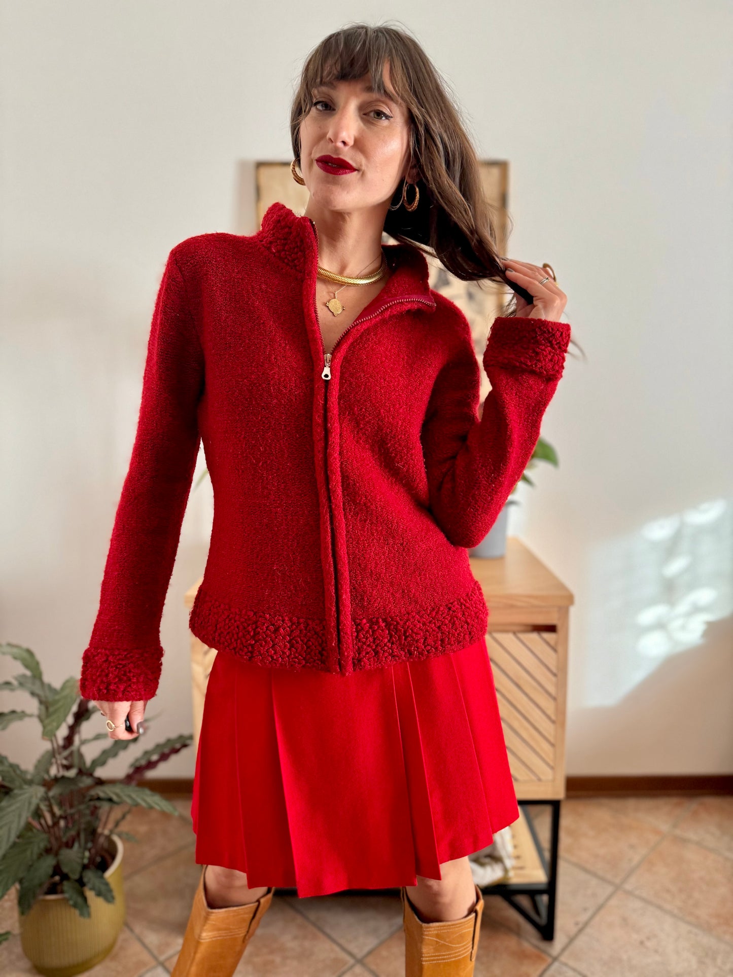 1990’s vintage textured cherry red knit zip up cardigan