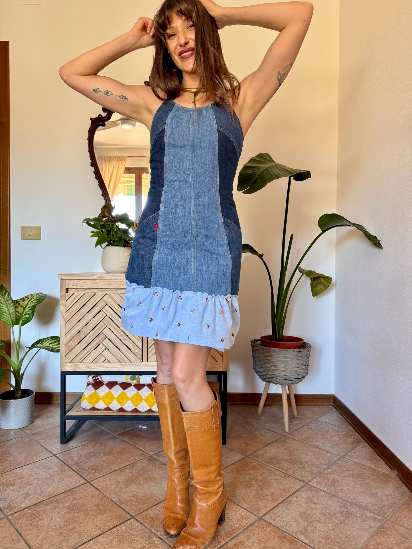 Y2k vintage denim Levi's mini dress with floral embroidery ruffle trim