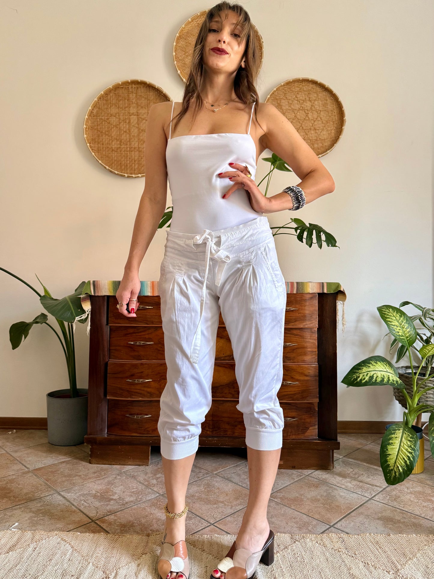 Y2K vintage white cotton low waisted capri pants
