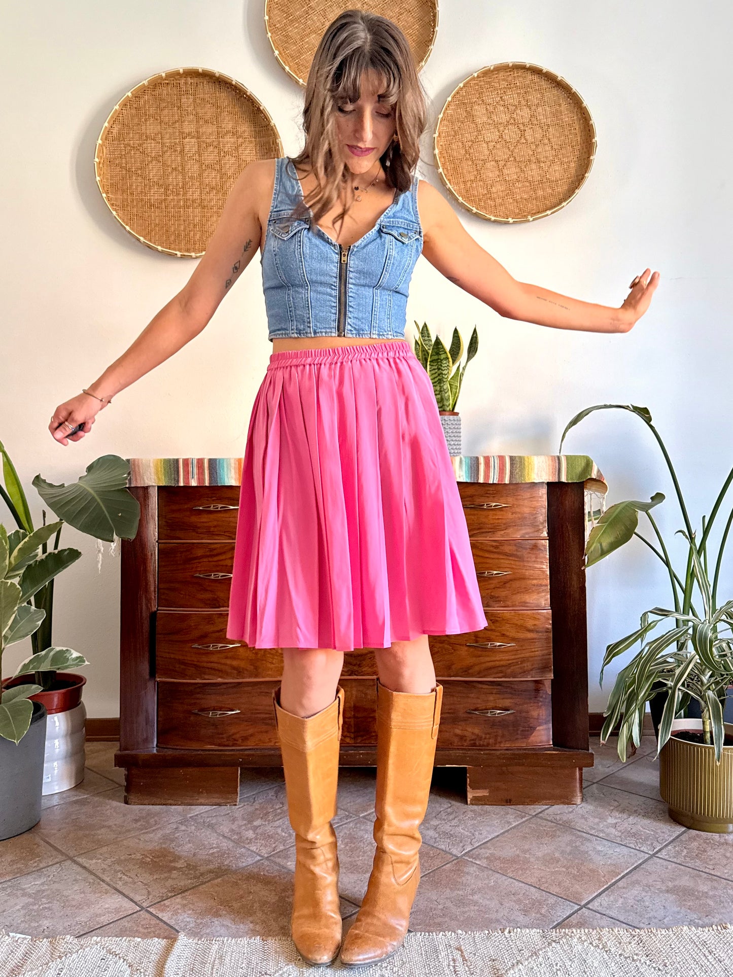 1970’s vintage pink silk pleated skirt