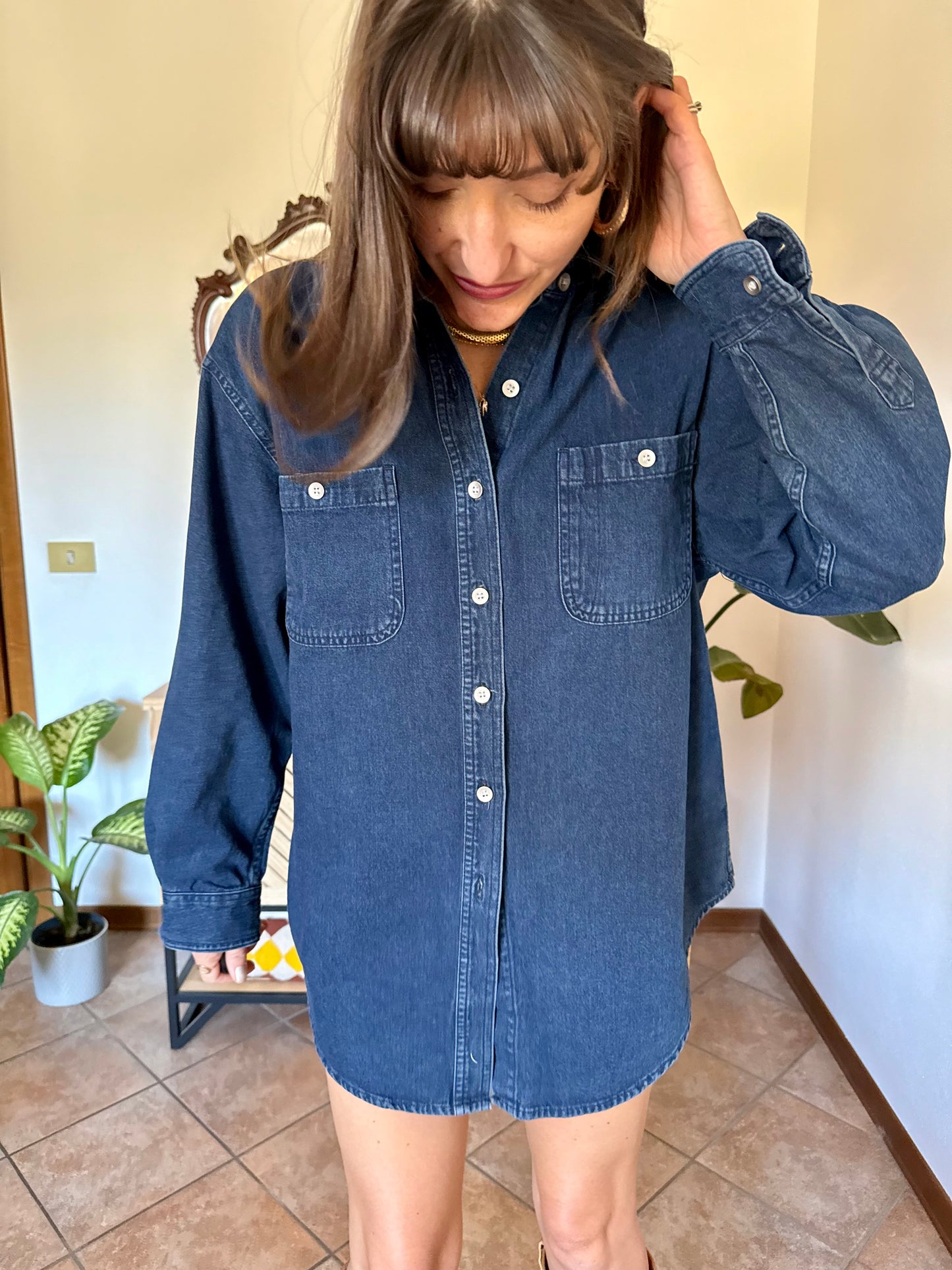 1990’s vintage thick dark denim shirt with metallic buttons