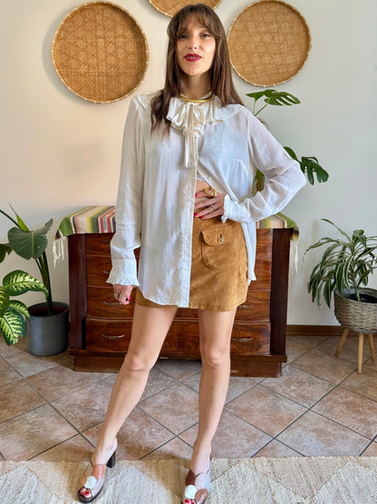 Y2K vintage cream silk blouse with ruffle collar and cuff details