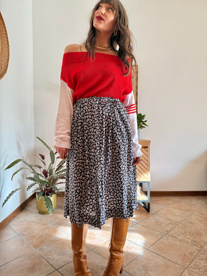 1970’s vintage navy blue and white silk blend midi skirt with hat print