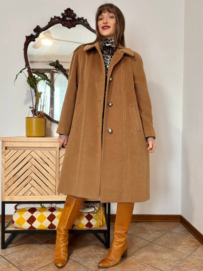 1970’s vintage tan wool overcoat with oversize button details
