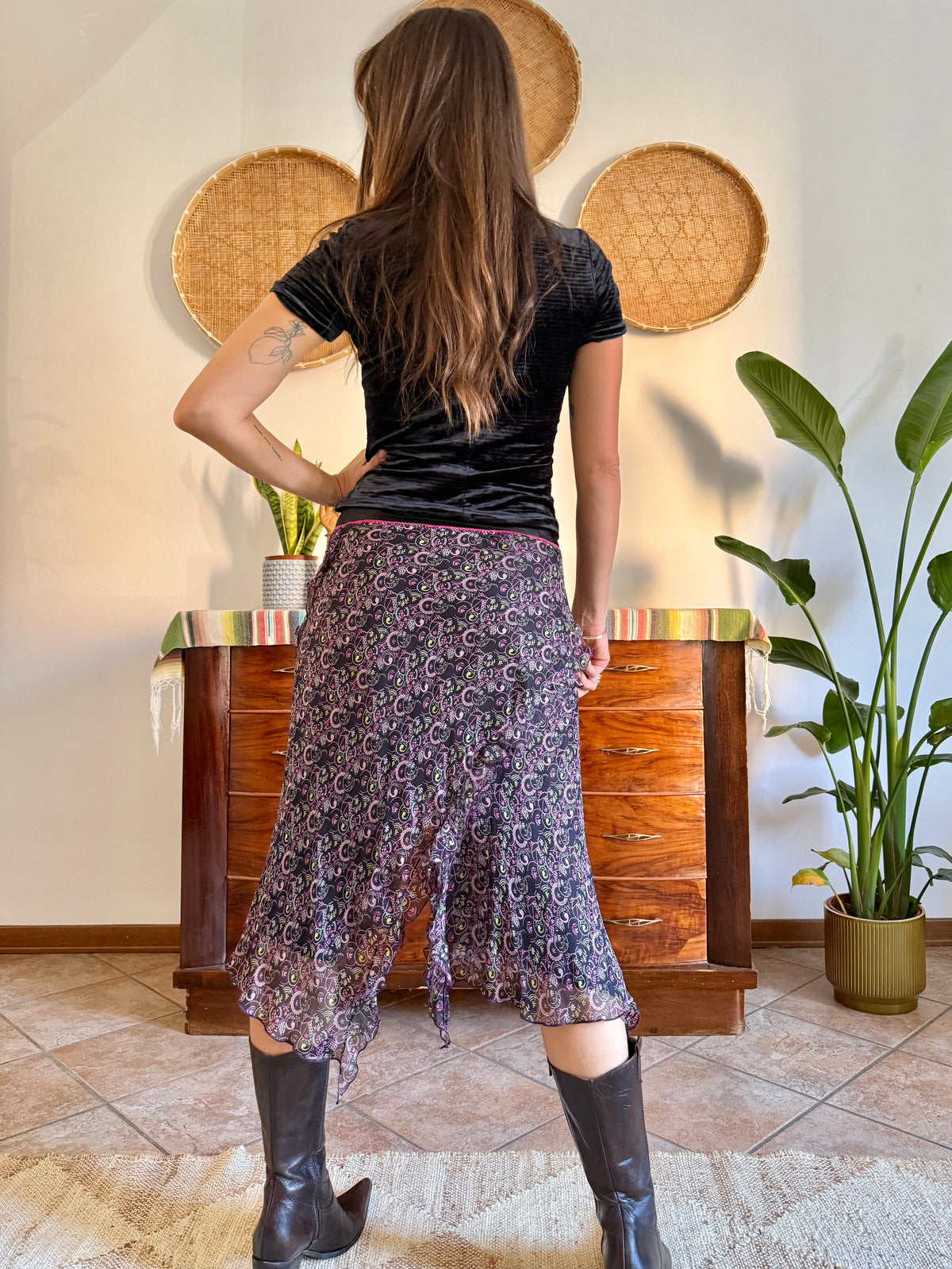 Y2K vintage asymmetrical hem silk paisley print skirt