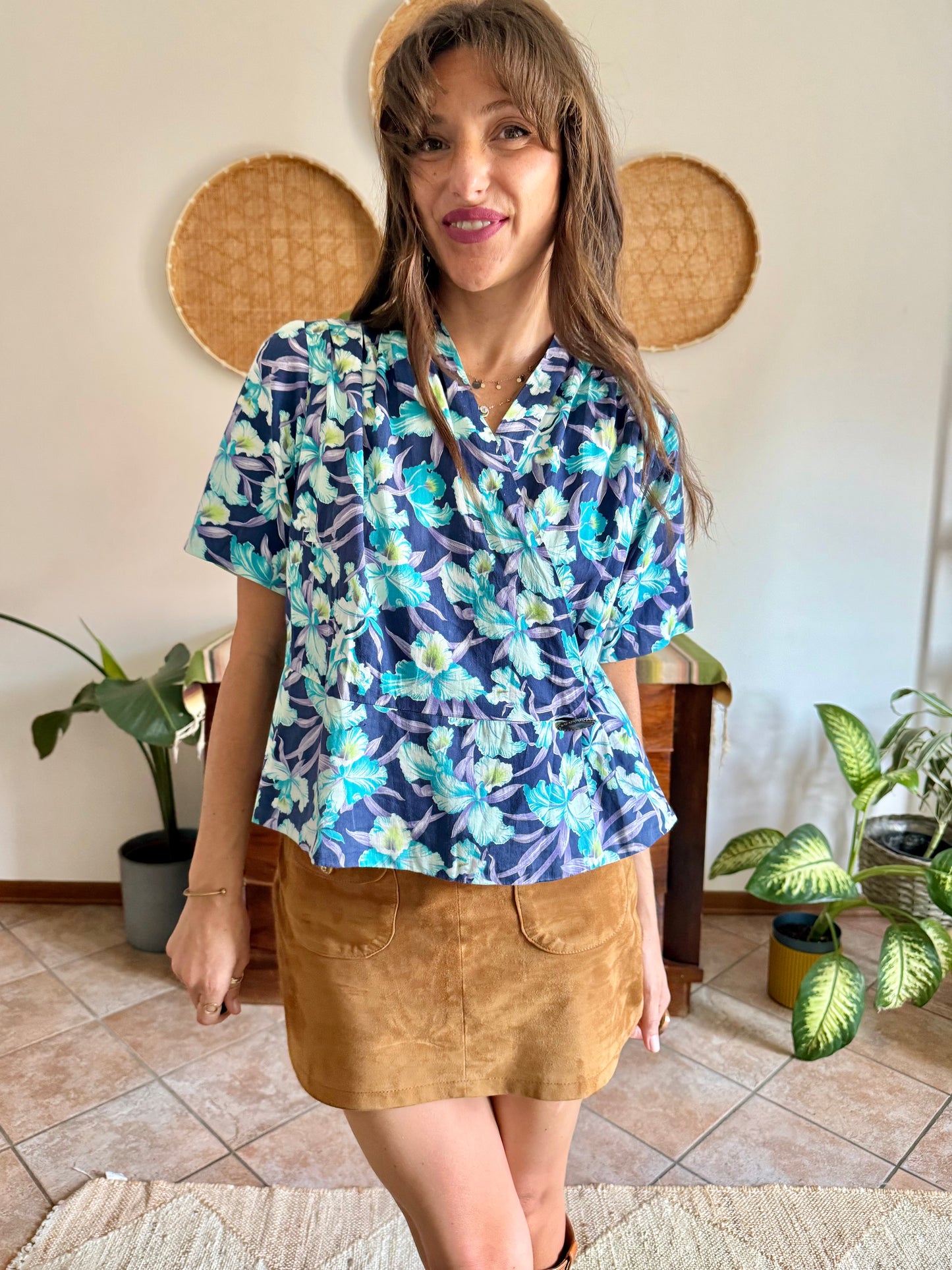 1970’s vintage turquoise, blue and lilac floral print blouse with mother of pearl broach closure