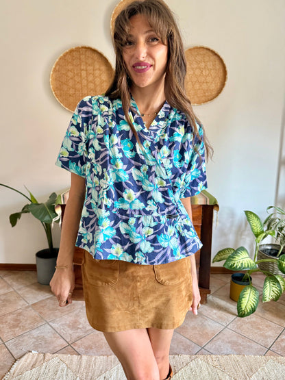 1970’s vintage turquoise, blue and lilac floral print blouse with mother of pearl broach closure