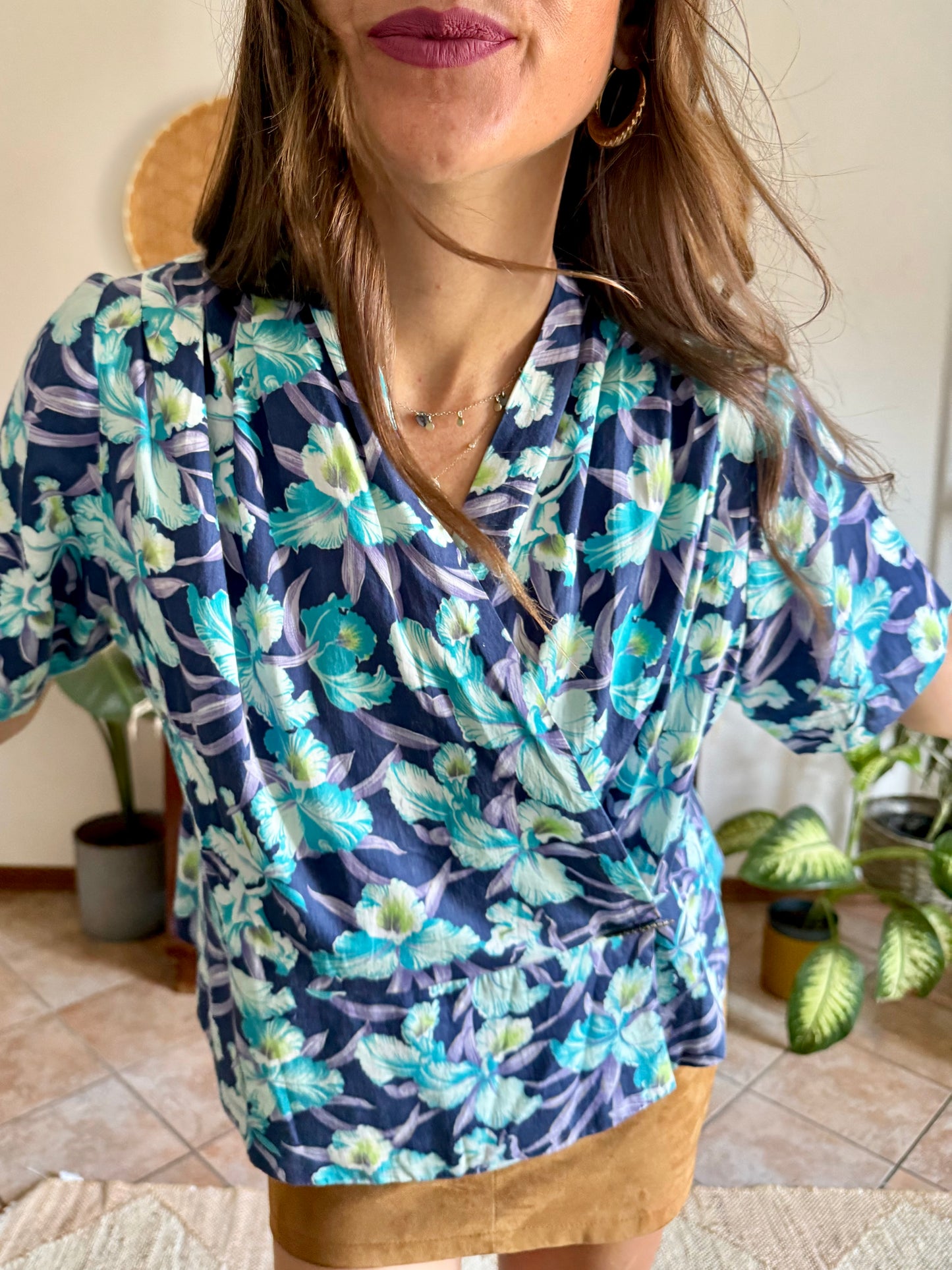 1970’s vintage turquoise, blue and lilac floral print blouse with mother of pearl broach closure