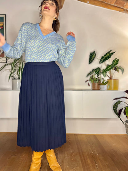 1970's vintage navy blue wool blend pleated midi skirt