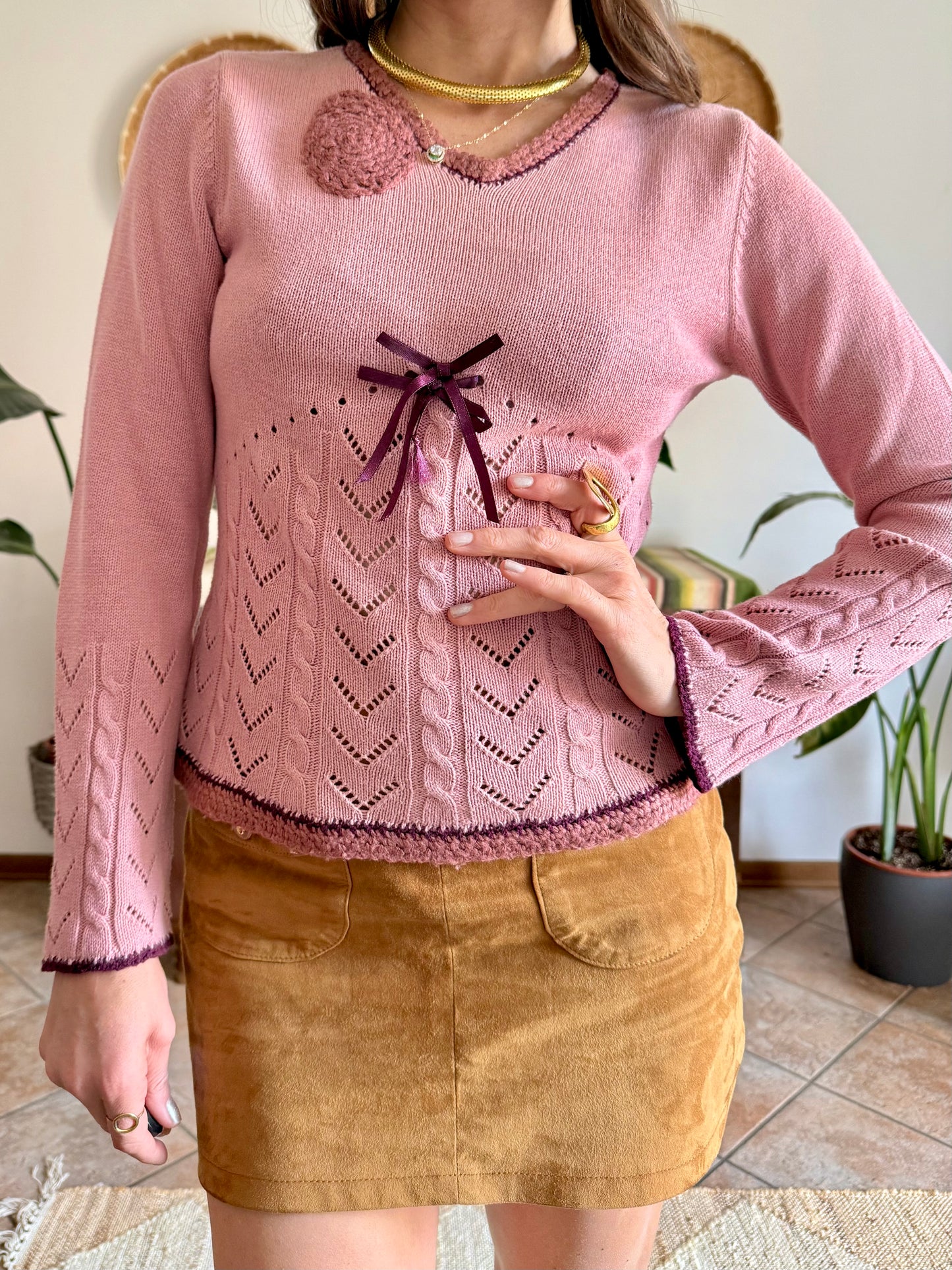 Y2K vintage pink knit bell sleeve knit pullover with bow details